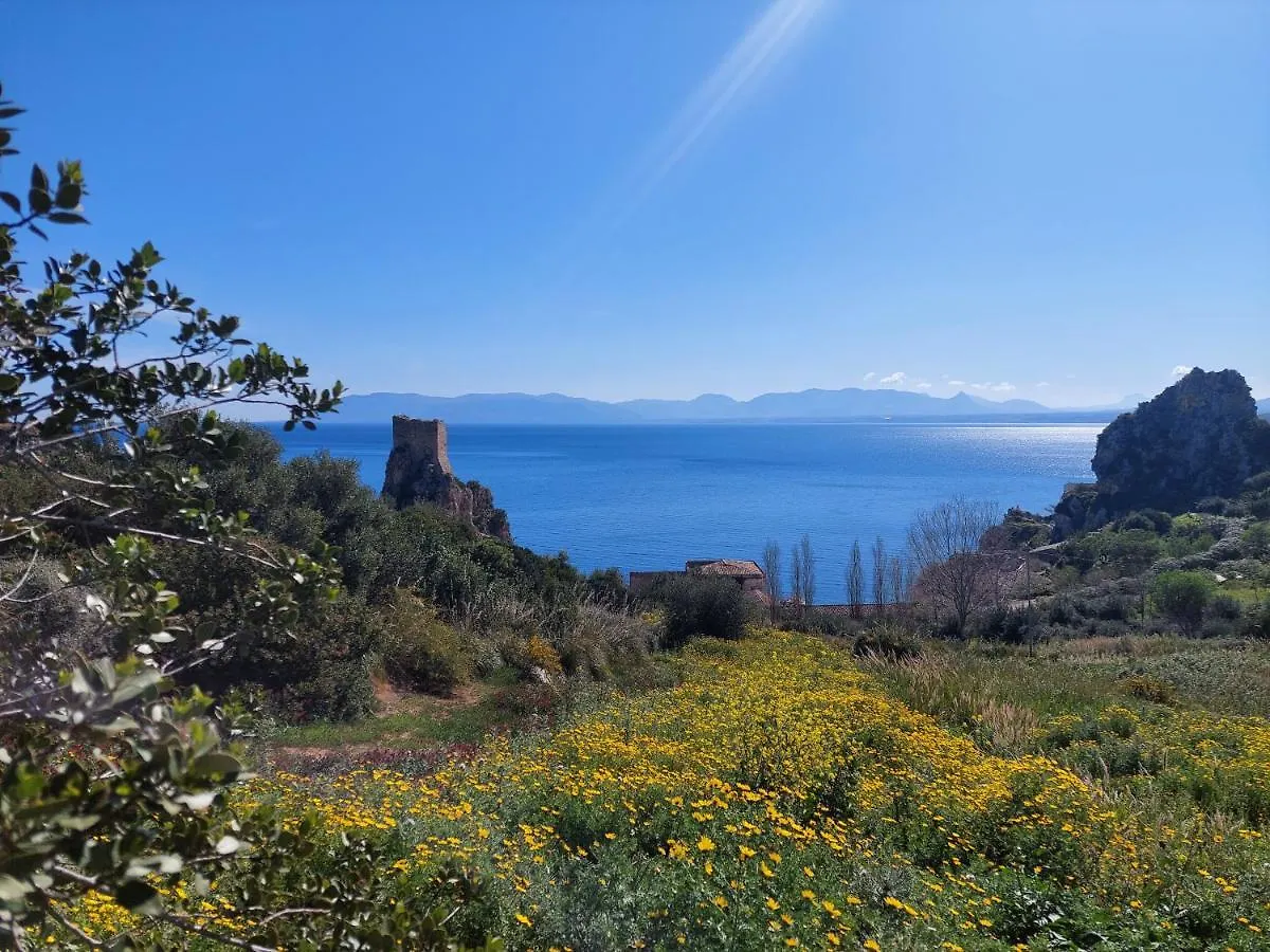 Piccola Baia Villa Scopello  İtalya